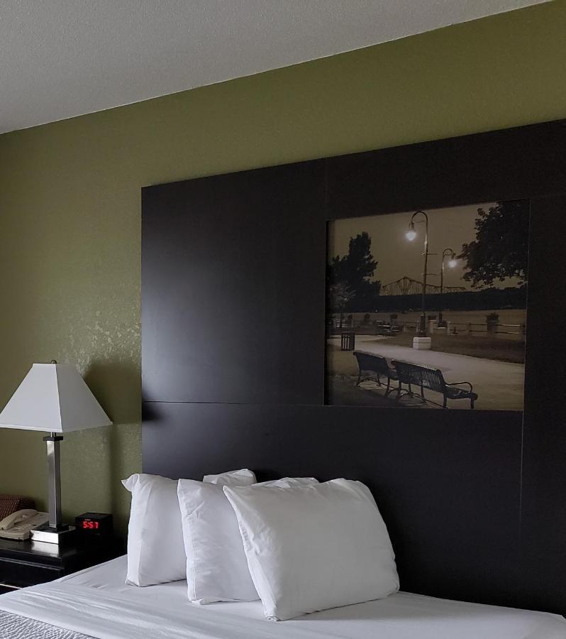 Super 8 By Wyndham La Crosse Hotel Kültér fotó