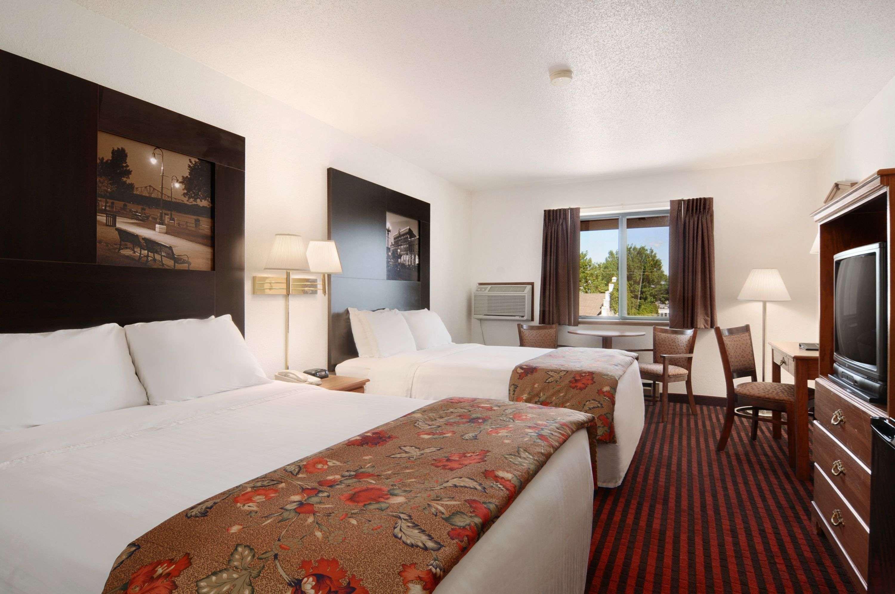 Super 8 By Wyndham La Crosse Hotel Kültér fotó